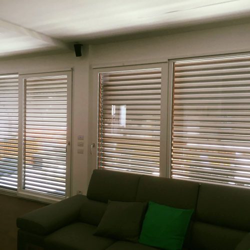 Serramento in PVC - Grande specchiatura